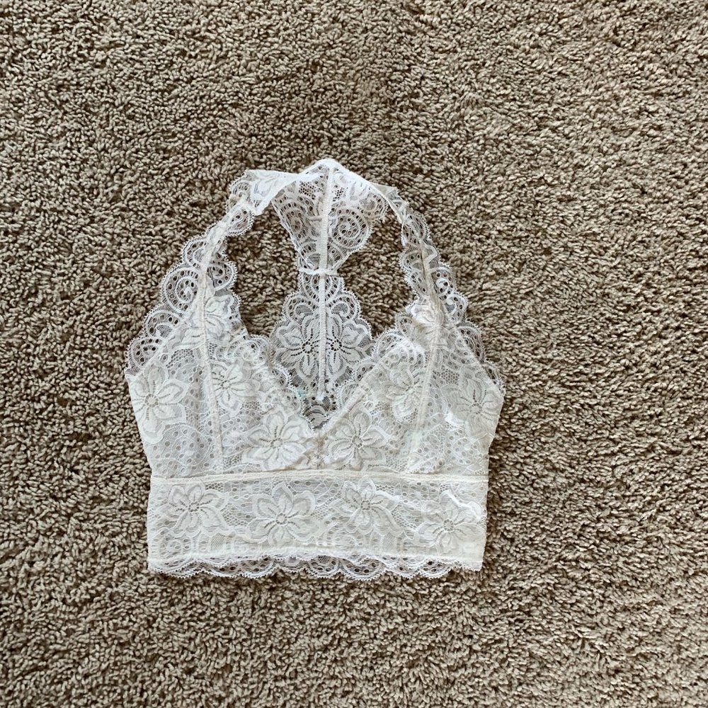 Kimchi Blue White Lace Bra Let